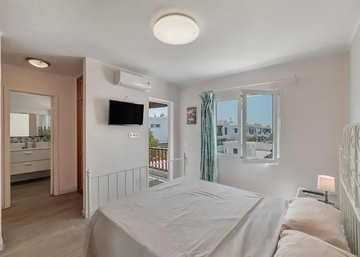 Casa Melani, Sea And Relax 宏达海滩