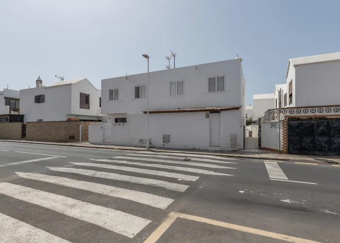 Casa Melani, Sea And Relax 度假居 *