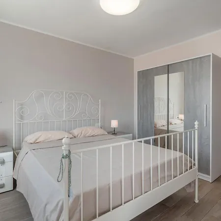 Casa Melani, Sea And Relax * Плайя-Онда